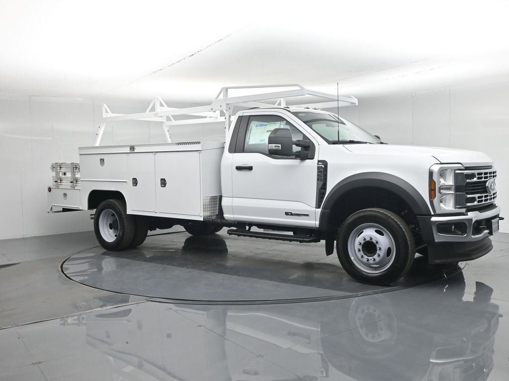 New 2025 Ford F450 XL w/ XL Chrome Package RWD image 5