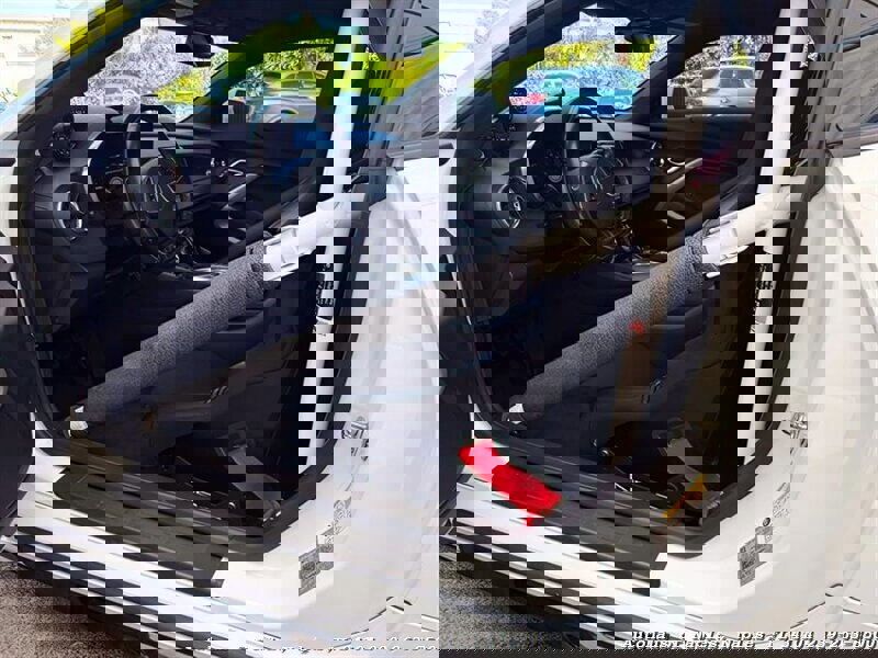 Used 2018 Chevrolet Camaro SS image 31