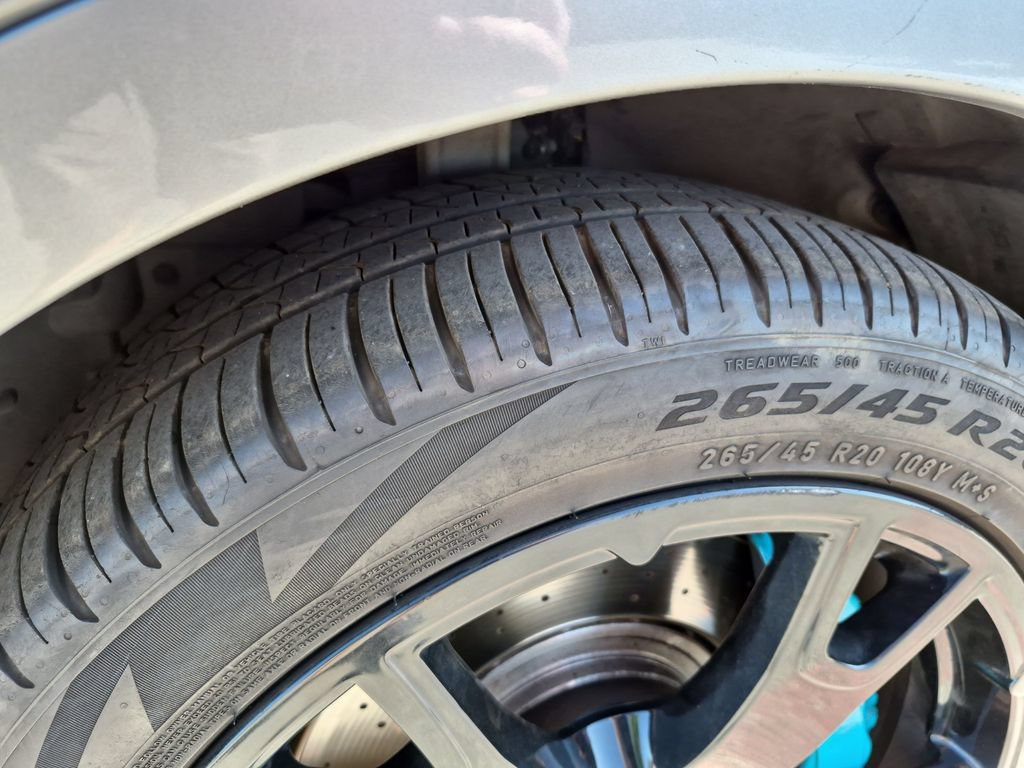 Used 2017 Maserati Levante S AWD/4WD image 16