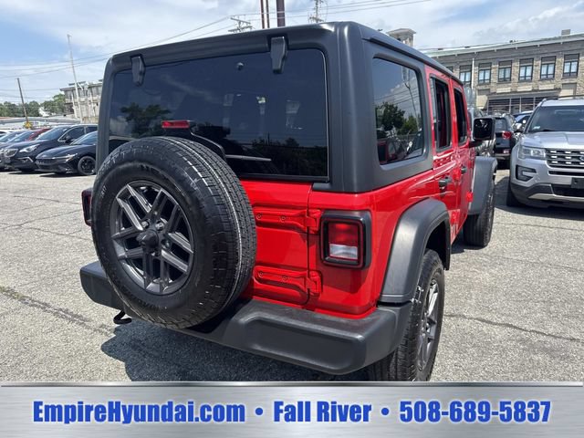 Used 2024 Jeep Wrangler Unlimited Sport AWD/4WD image 6