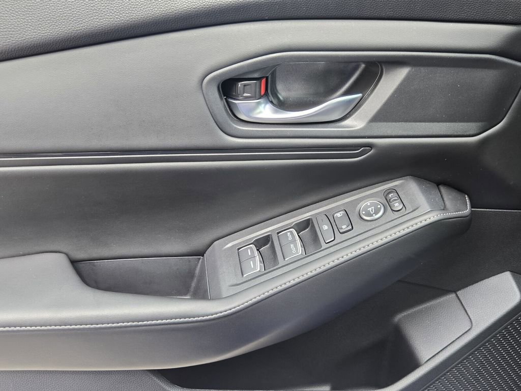 Certified 2024 Honda Accord Sport image 28