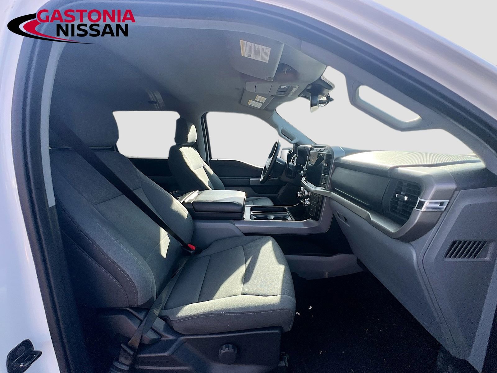 Used 2024 Ford F150 XLT w/ Mobile Office Package image 36