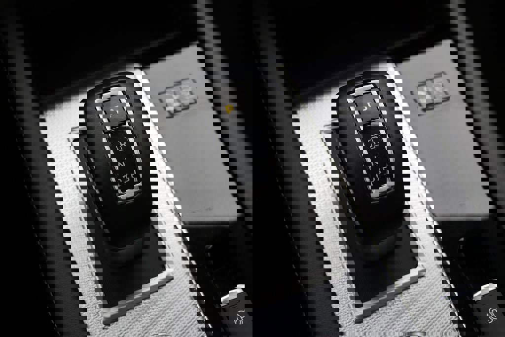 Used 2023 Mitsubishi Outlander SEL image 25