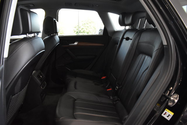 Used 2023 Audi Q5 2.0T Premium image 27