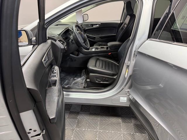 Used 2023 Ford Edge SEL w/ Convenience Package AWD/4WD image 14