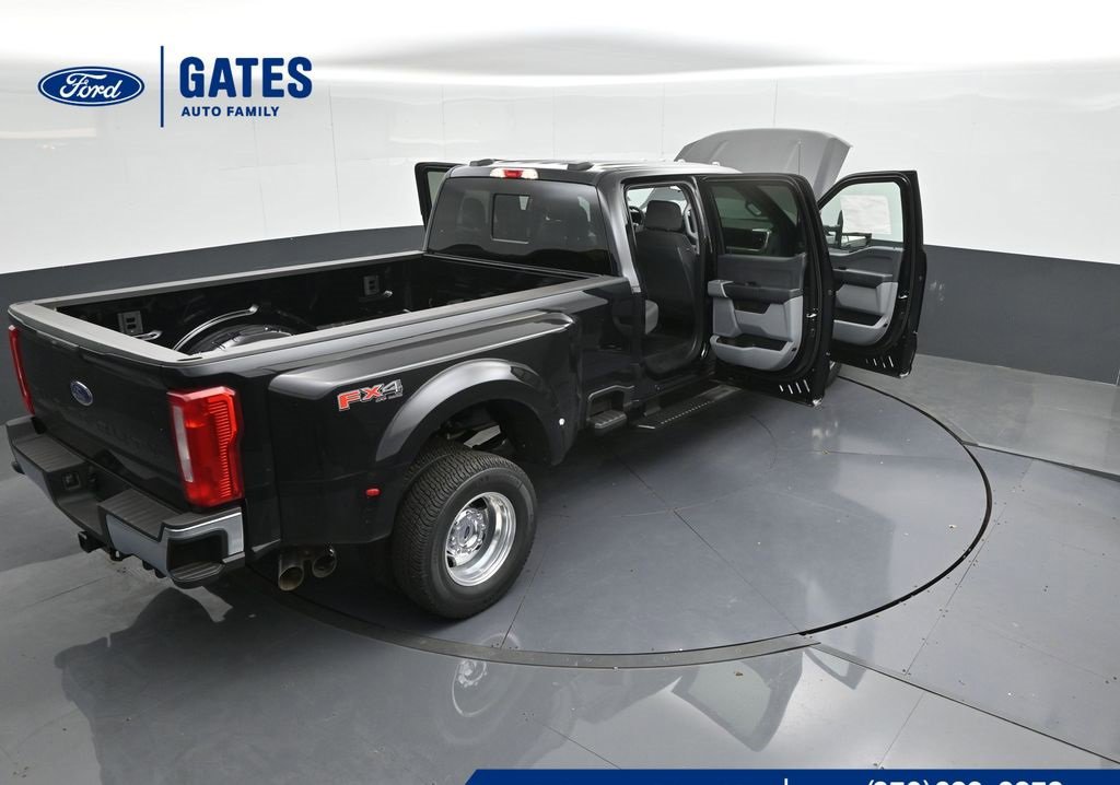 Used 2025 Ford F350 XL w/ XL Driver Assist Package image 45