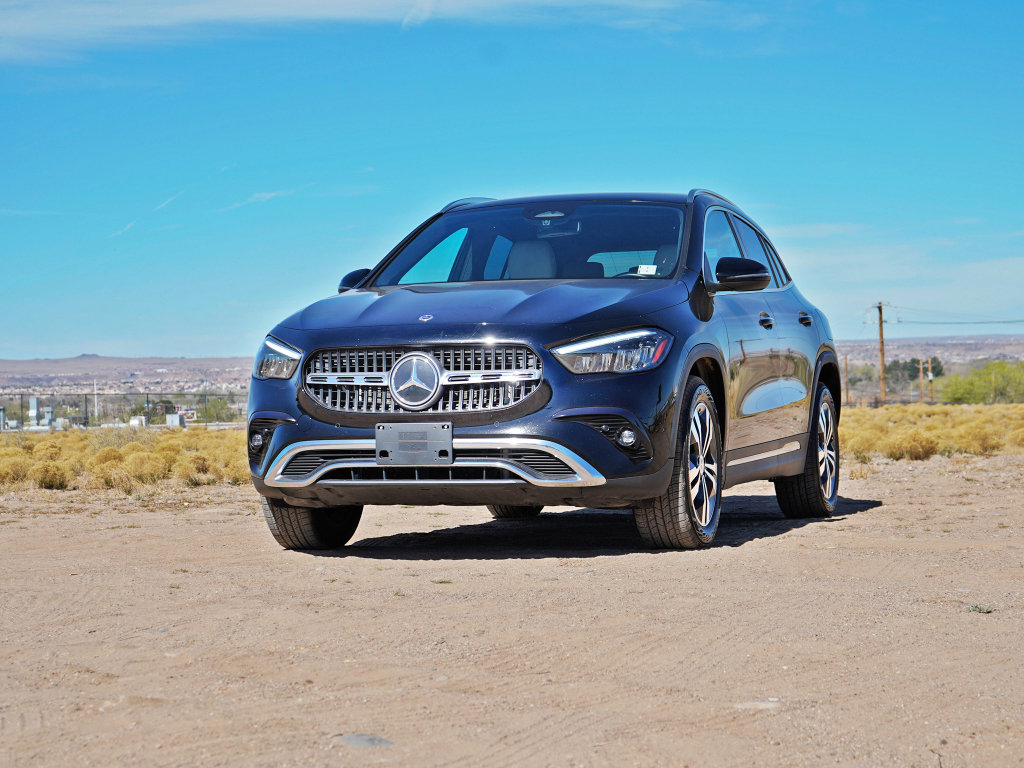 Used 2025 Mercedes-Benz GLA 250 image 1