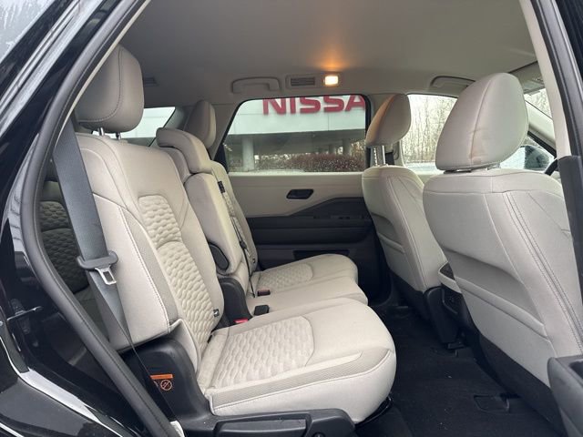 Certified 2023 Nissan Pathfinder SV image 14