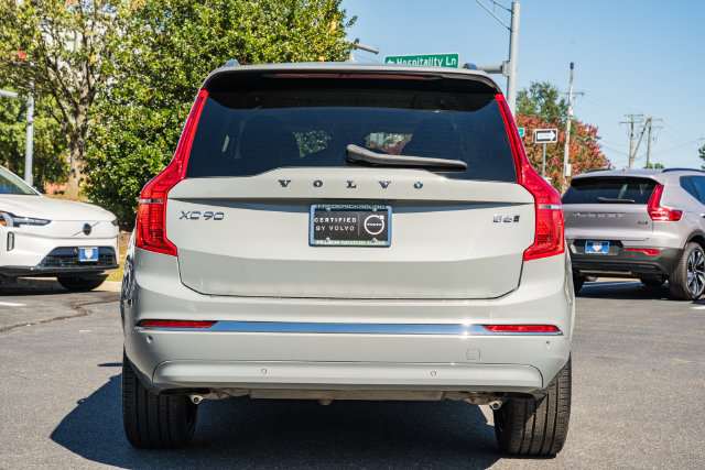 Certified 2025 Volvo XC90 B6 Plus w/ Protection Package Premier AWD/4WD image 6