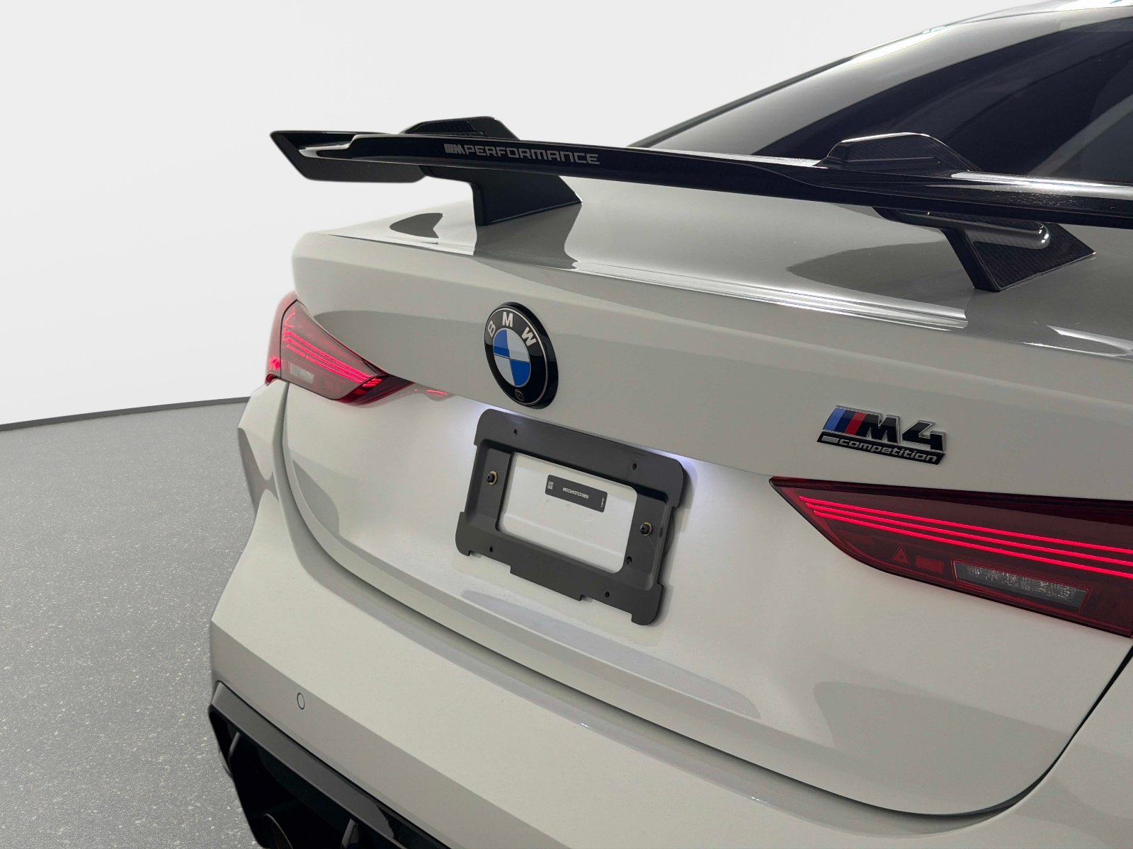 Used 2026 BMW M4 Competition w/ Executive Package RWD image 18