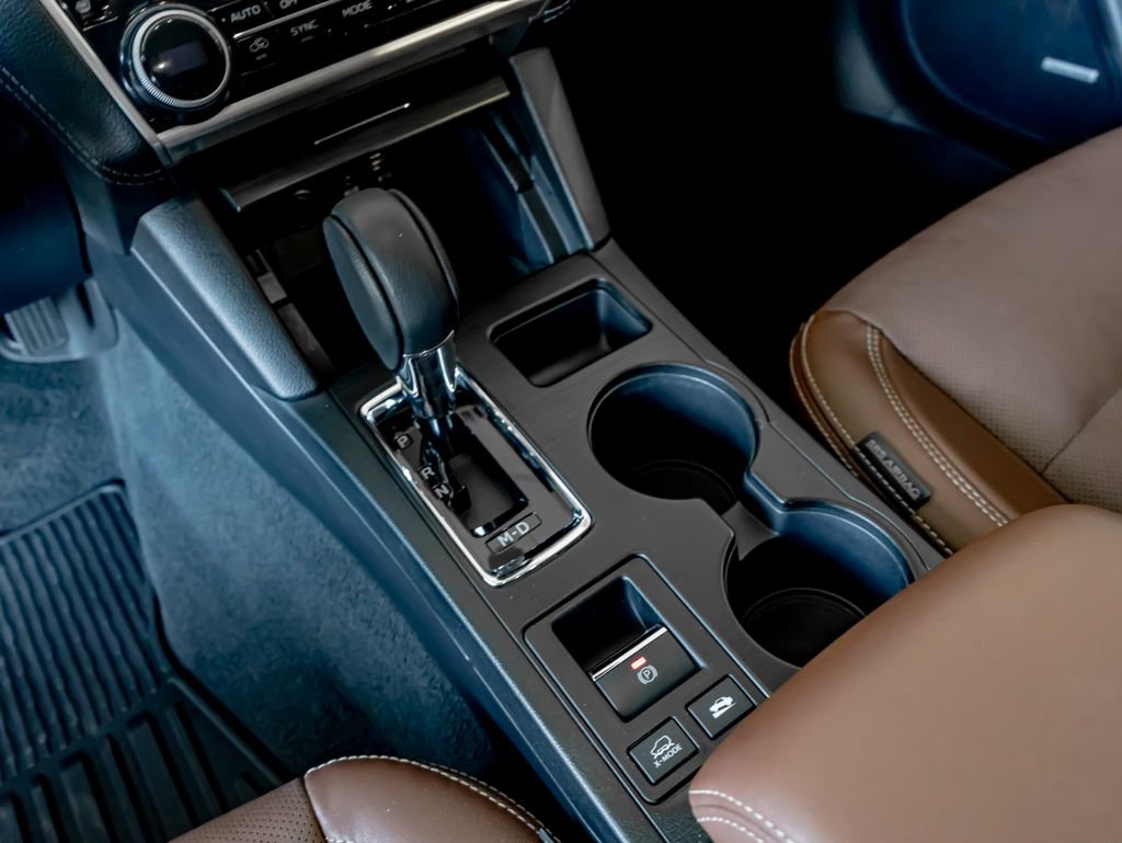 Used 2018 Subaru Outback 3.6R Touring image 21