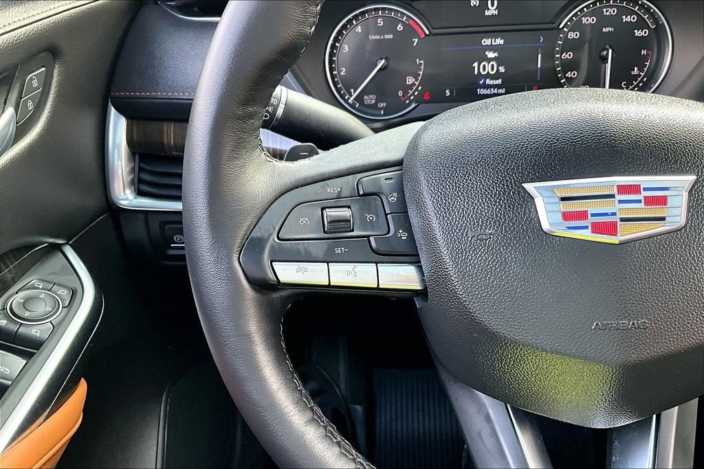 Used 2022 Cadillac XT4 Premium Luxury w/ Cold Weather Package image 26