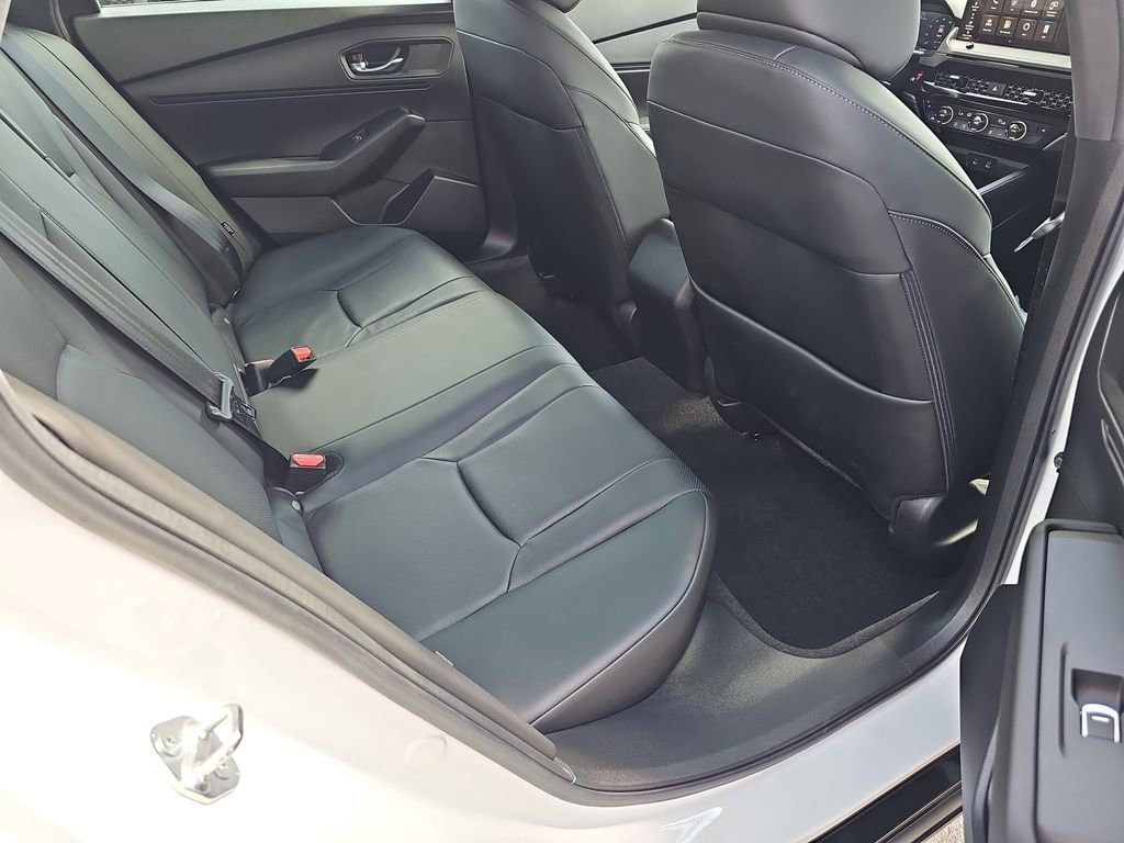 Used 2023 Honda Accord Sport image 14