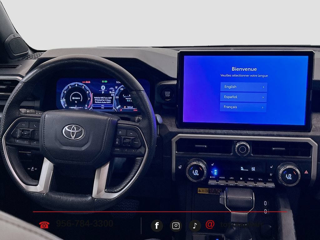 Used 2025 Toyota Tacoma Limited AWD/4WD image 21