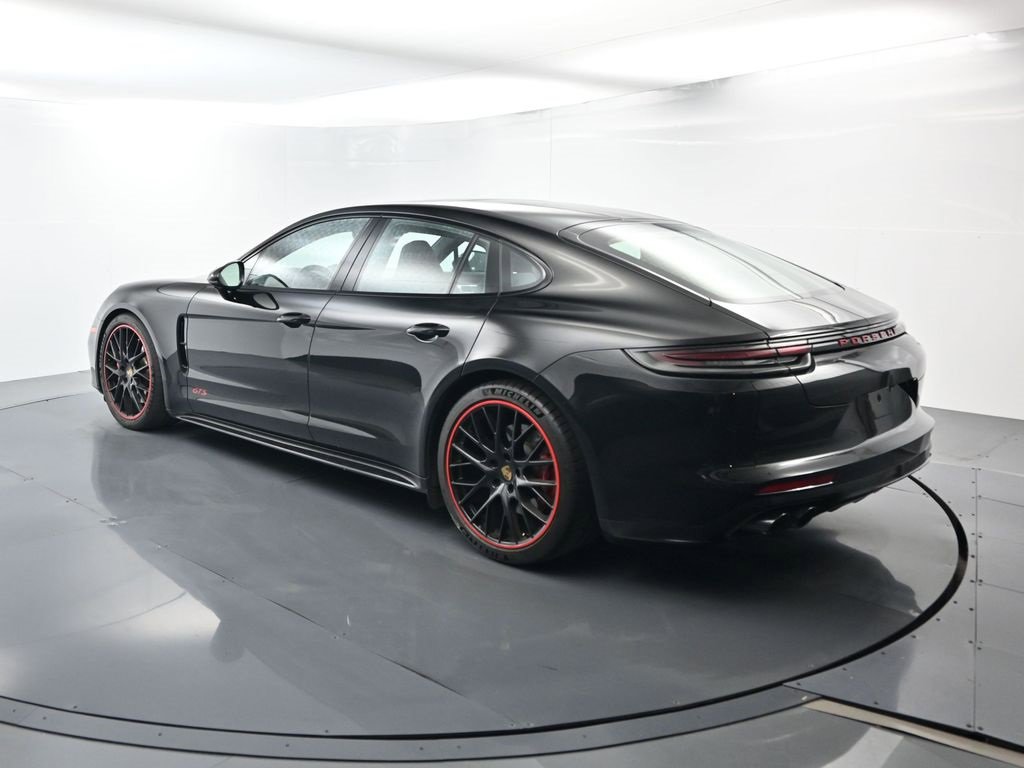 Certified 2019 Porsche Panamera GTS image 3