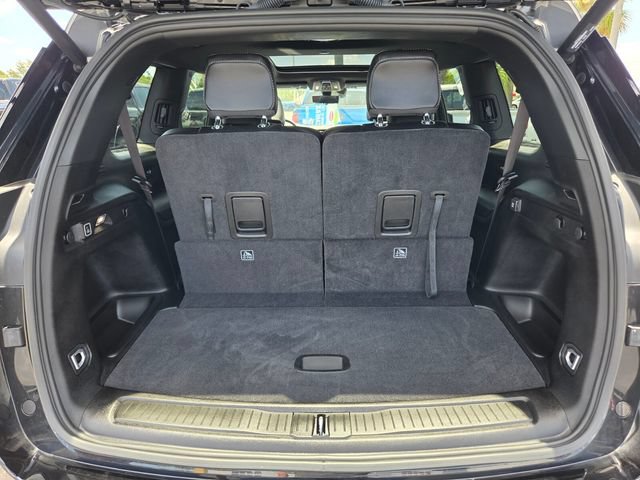 Certified 2024 Jeep Grand Cherokee L Limited w/ Luxury Tech Group II AWD/4WD image 16