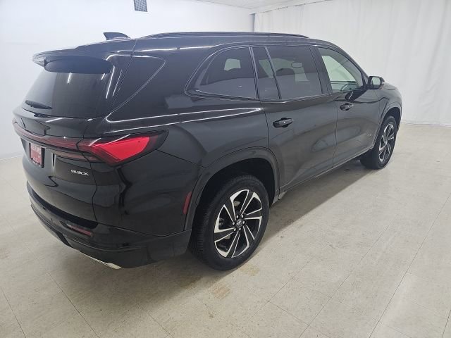 Used 2025 Buick Enclave Sport Touring image 16