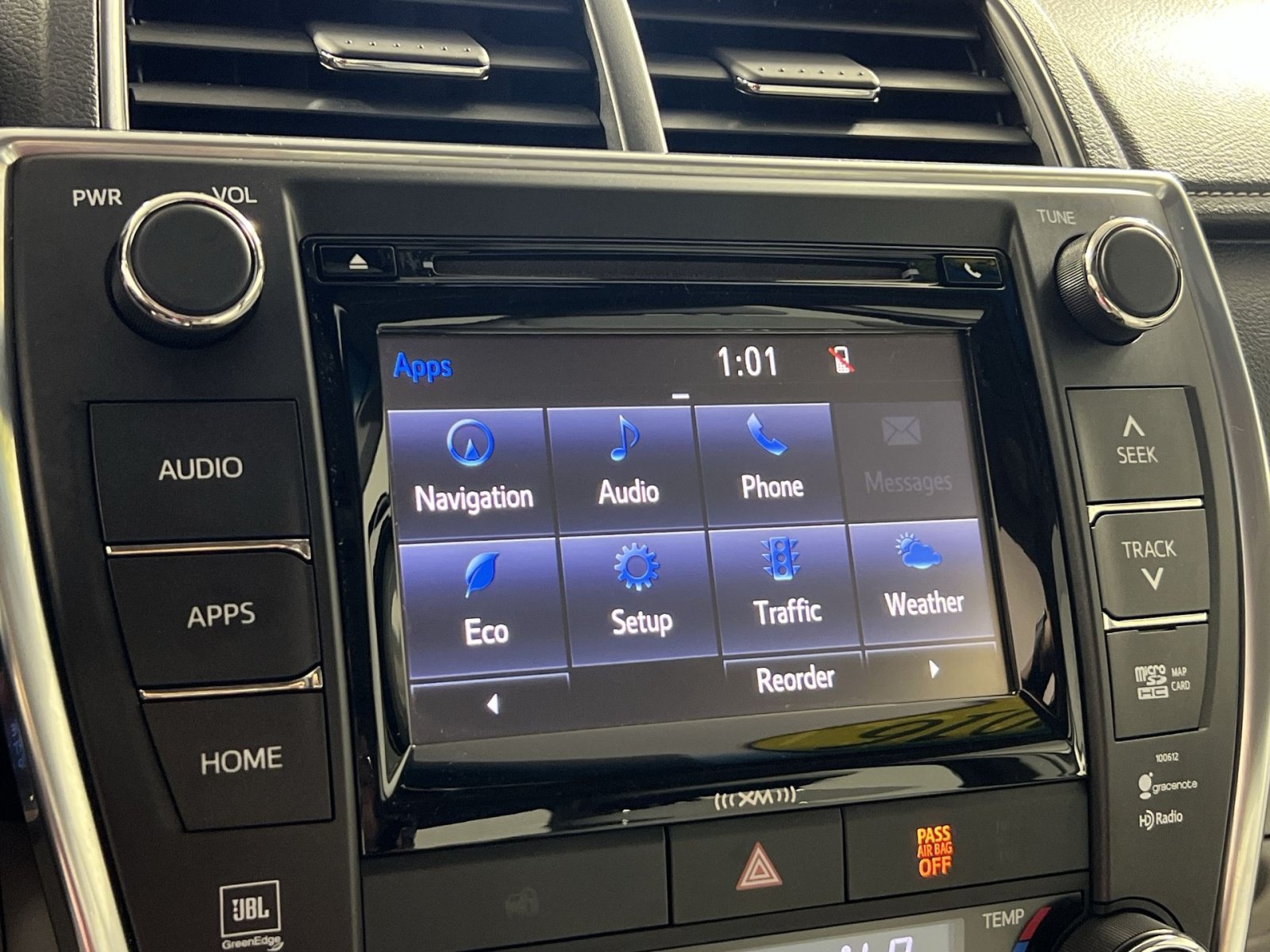 Used 2016 Toyota Camry XLE FWD image 18