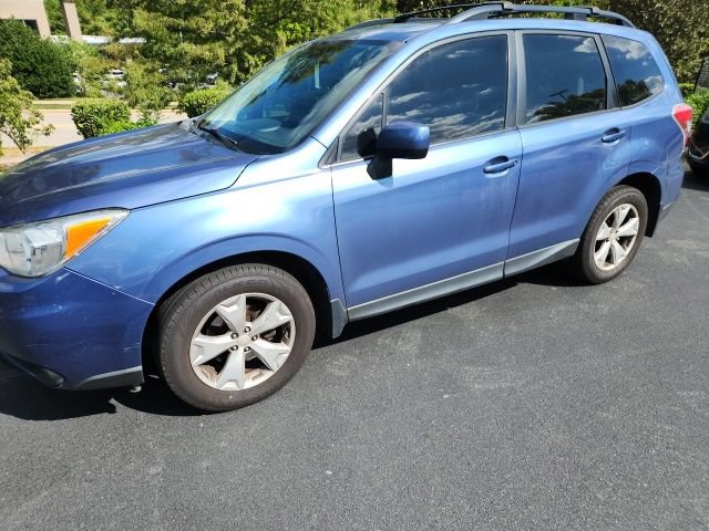 Used 2015 Subaru Forester 2.5i Premium w/ All-Weather Package AWD/4WD image 1