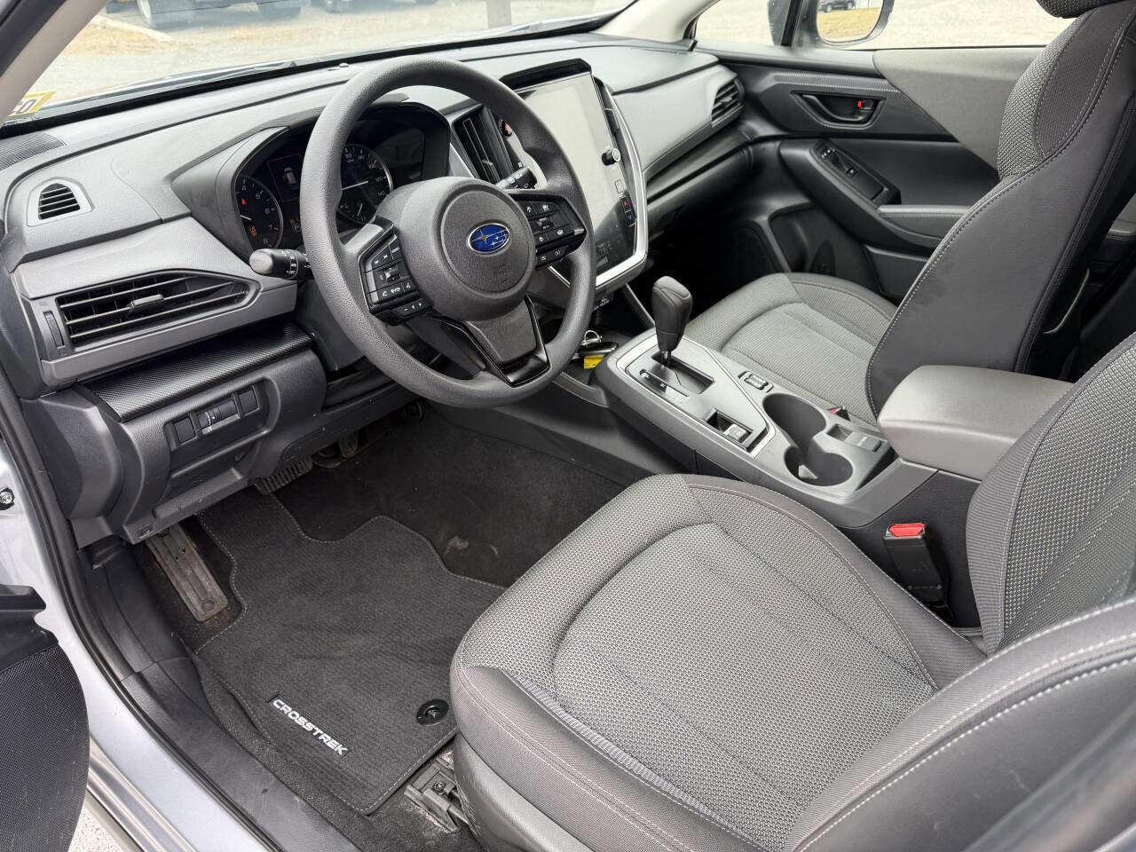 Used 2024 Subaru Crosstrek 2.0i Premium AWD/4WD image 9