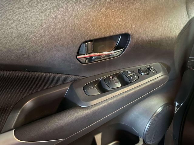 Used 2023 Nissan Kicks SV FWD image 19