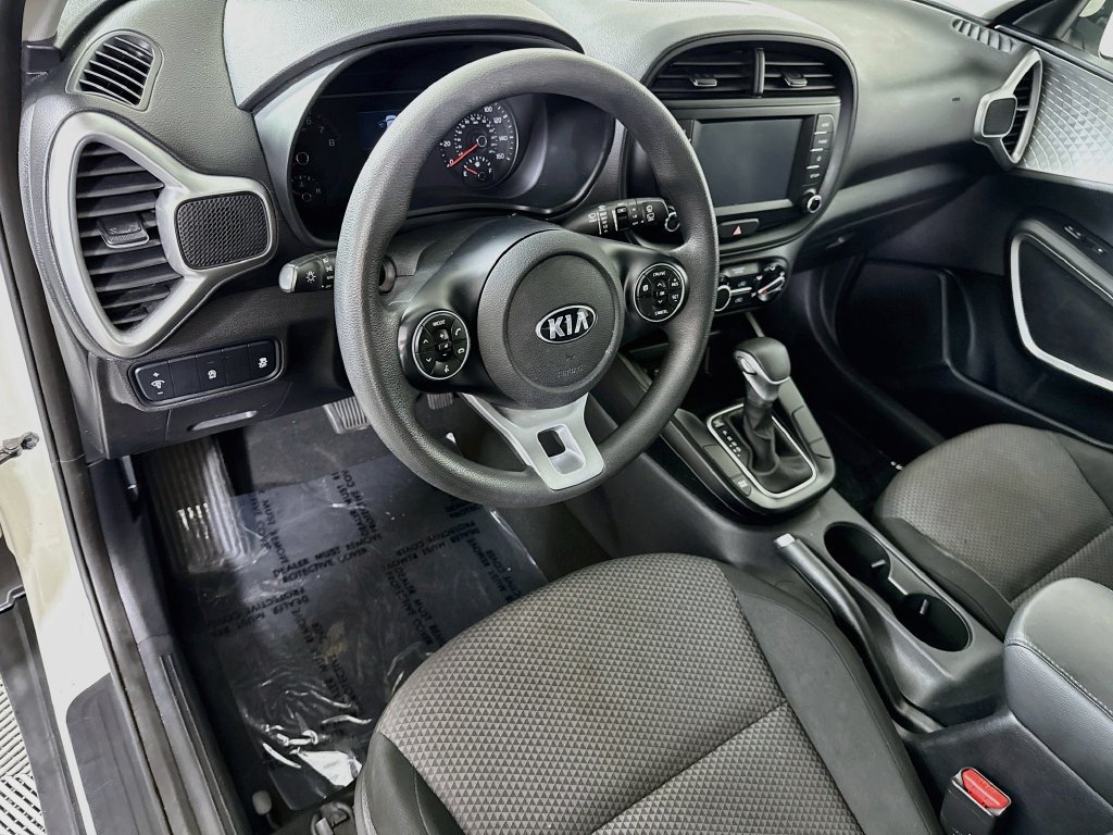 Used 2021 Kia Soul LX FWD image 16