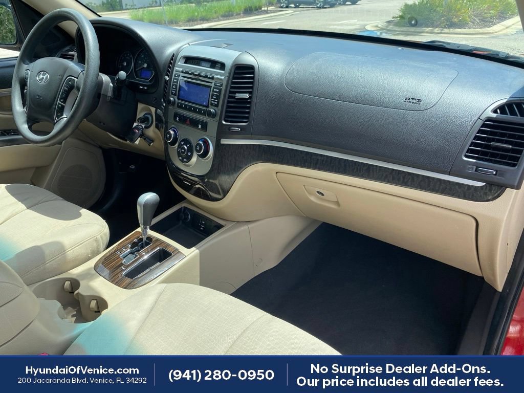 Used 2010 Hyundai Santa Fe GLS FWD image 14