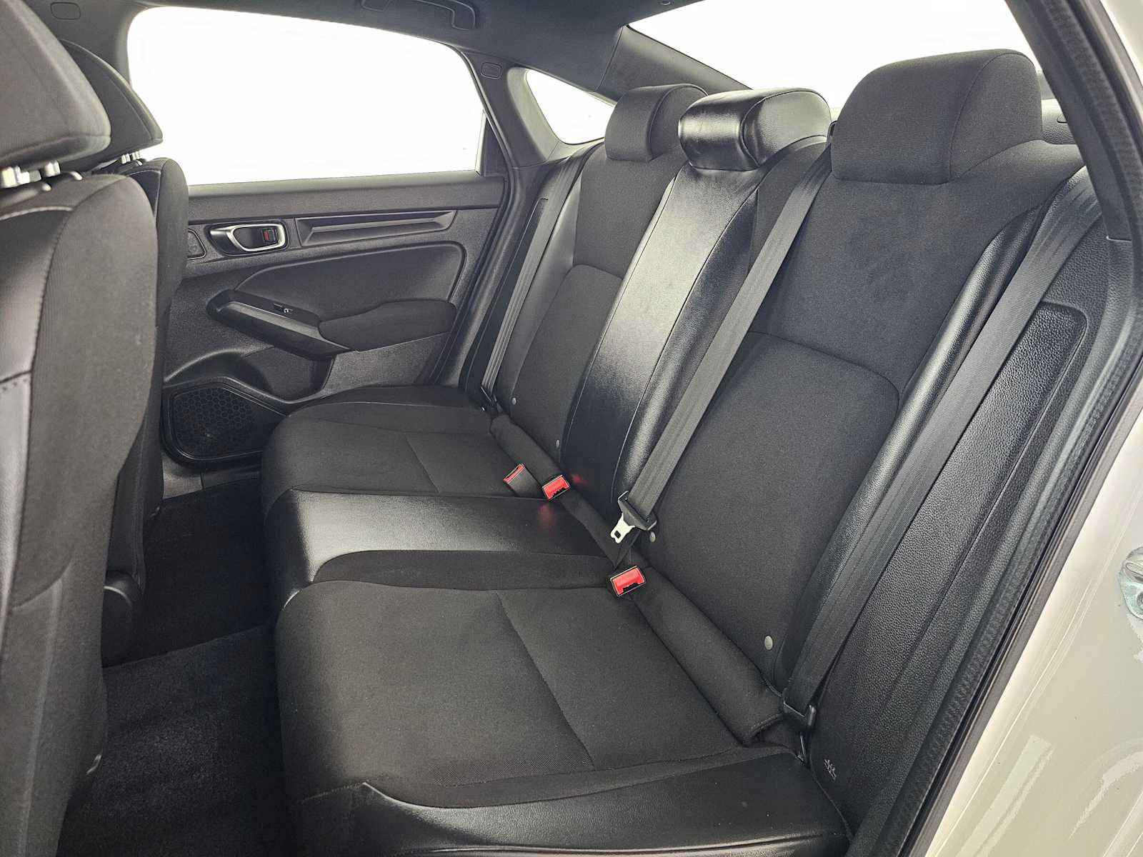 Used 2023 Honda Civic Sport image 17