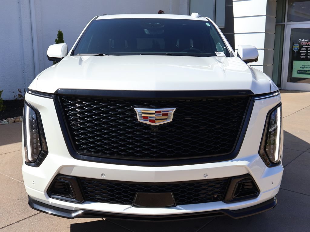 Certified 2025 Cadillac Escalade V AWD/4WD image 2
