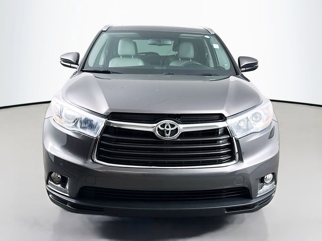 Used 2016 Toyota Highlander Limited image 2