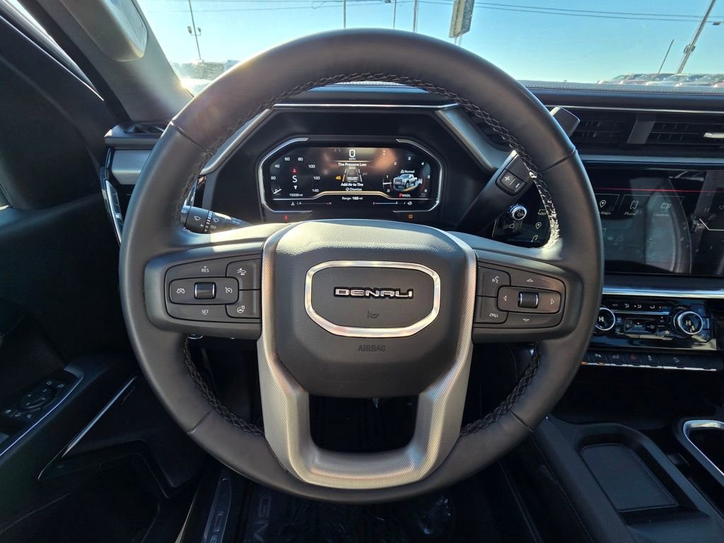 Used 2025 GMC Sierra 2500 Denali w/ Denali Reserve Package image 14