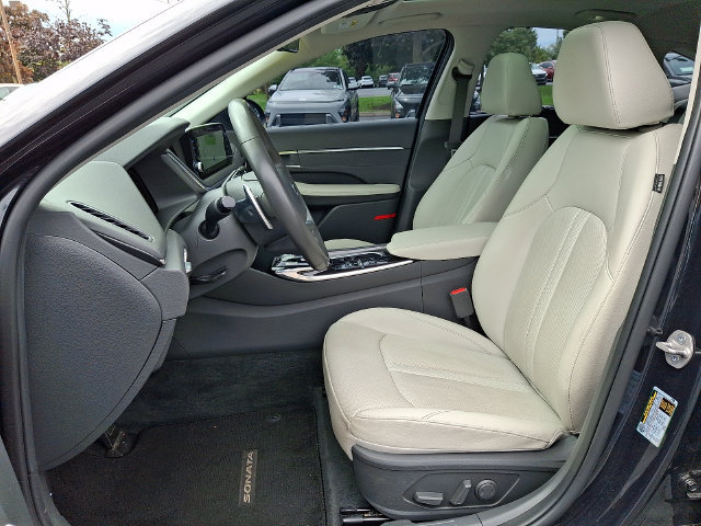 Used 2023 Hyundai Sonata Limited FWD image 13