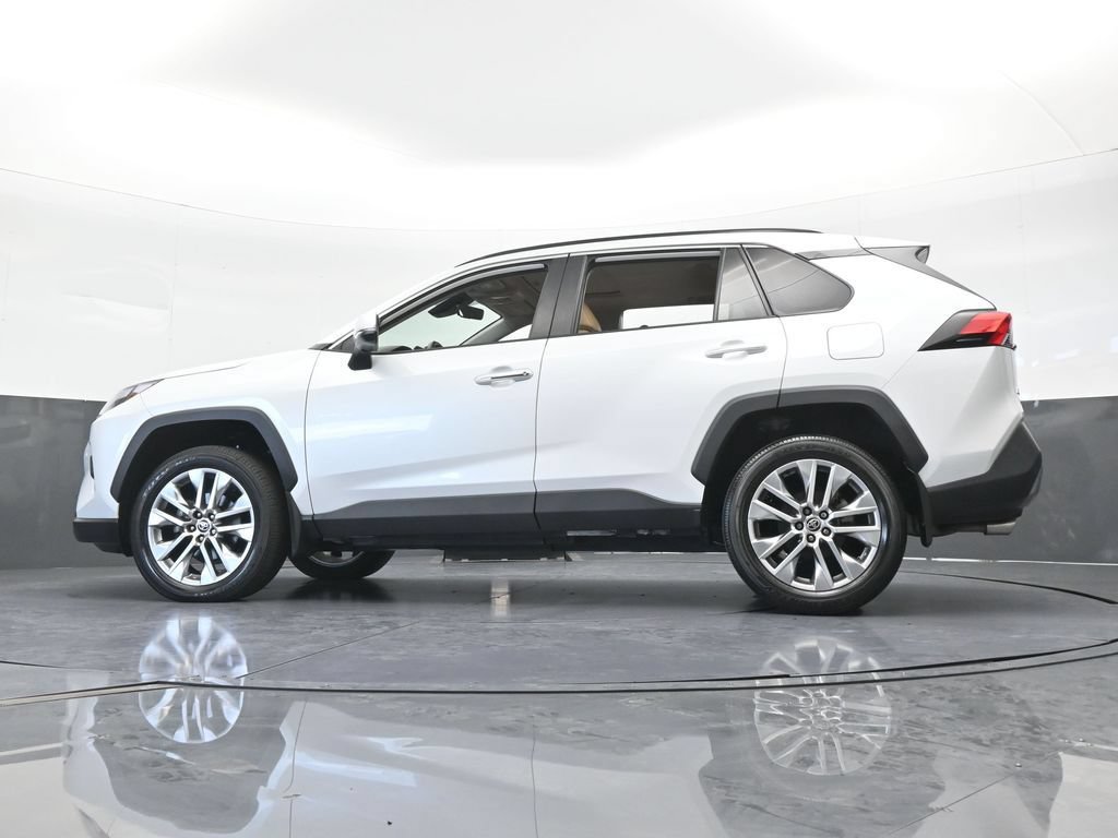 Used 2023 Toyota RAV4 Limited FWD image 55