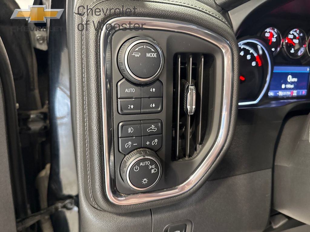 Used 2020 Chevrolet Silverado 1500 LT Trail Boss AWD/4WD image 9