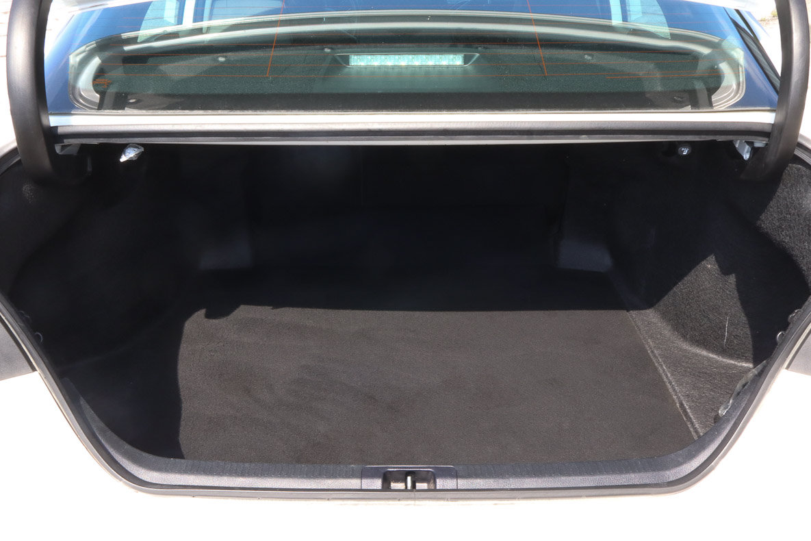Used 2024 Toyota Camry SE FWD image 9