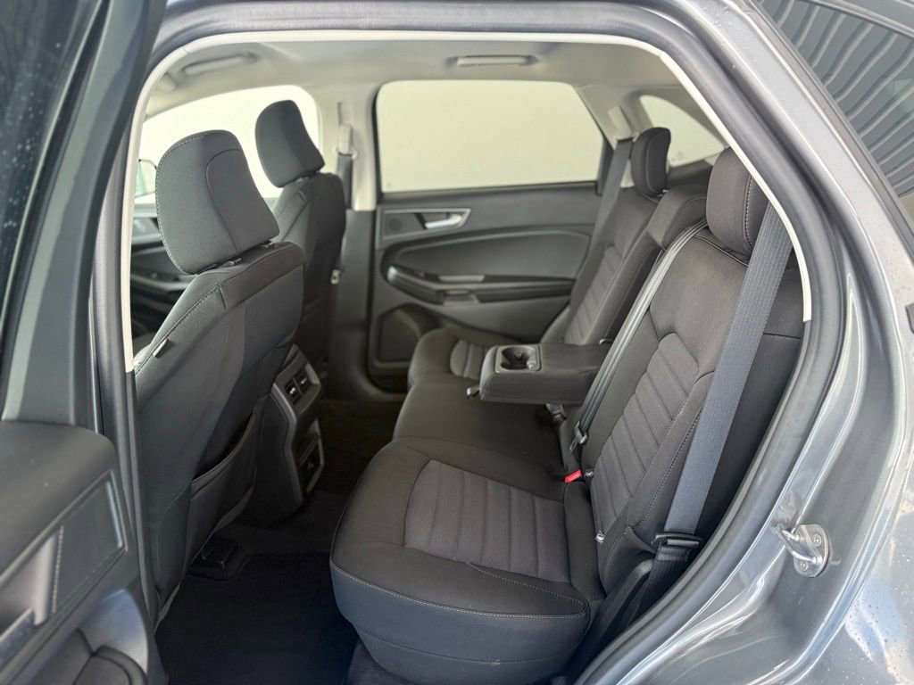 Used 2024 Ford Edge SE image 14