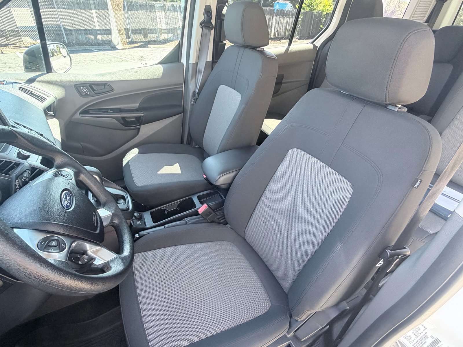 Used 2022 Ford Transit Connect XL FWD image 8