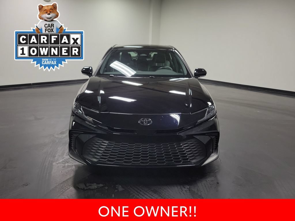 Used 2026 Toyota Camry SE w/ Convenience Package FWD image 3