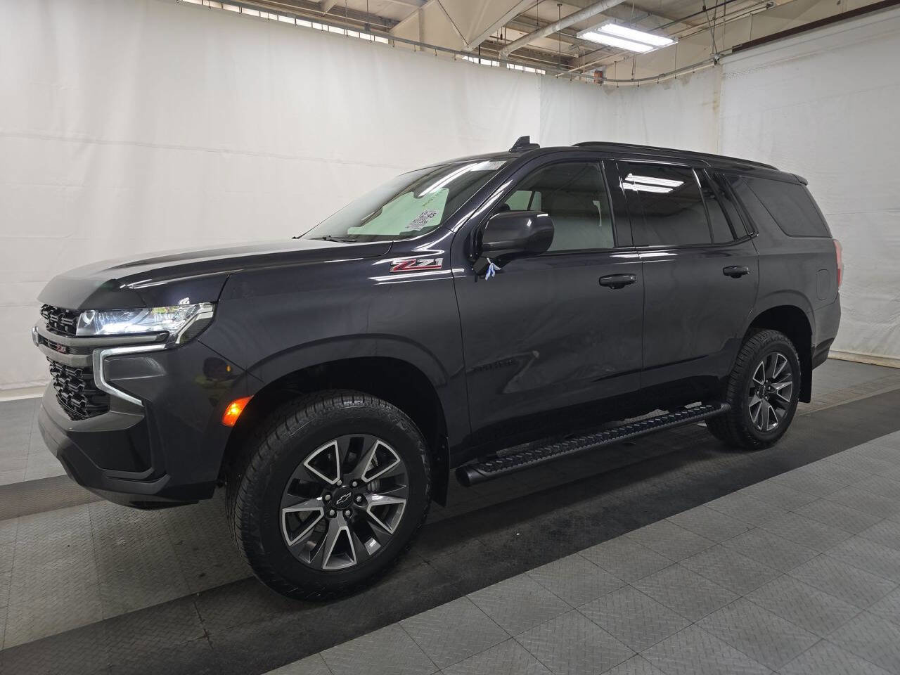 Used 2022 Chevrolet Tahoe Z71 image 1
