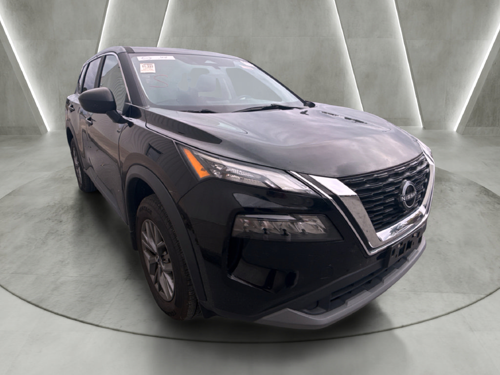 Used 2023 Nissan Rogue S AWD/4WD image 1