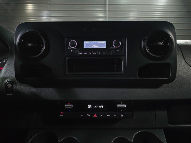 Used 2019 Mercedes-Benz Sprinter 2500 image 23