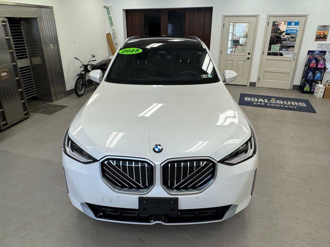 Used 2025 BMW X3 xDrive30i image 32