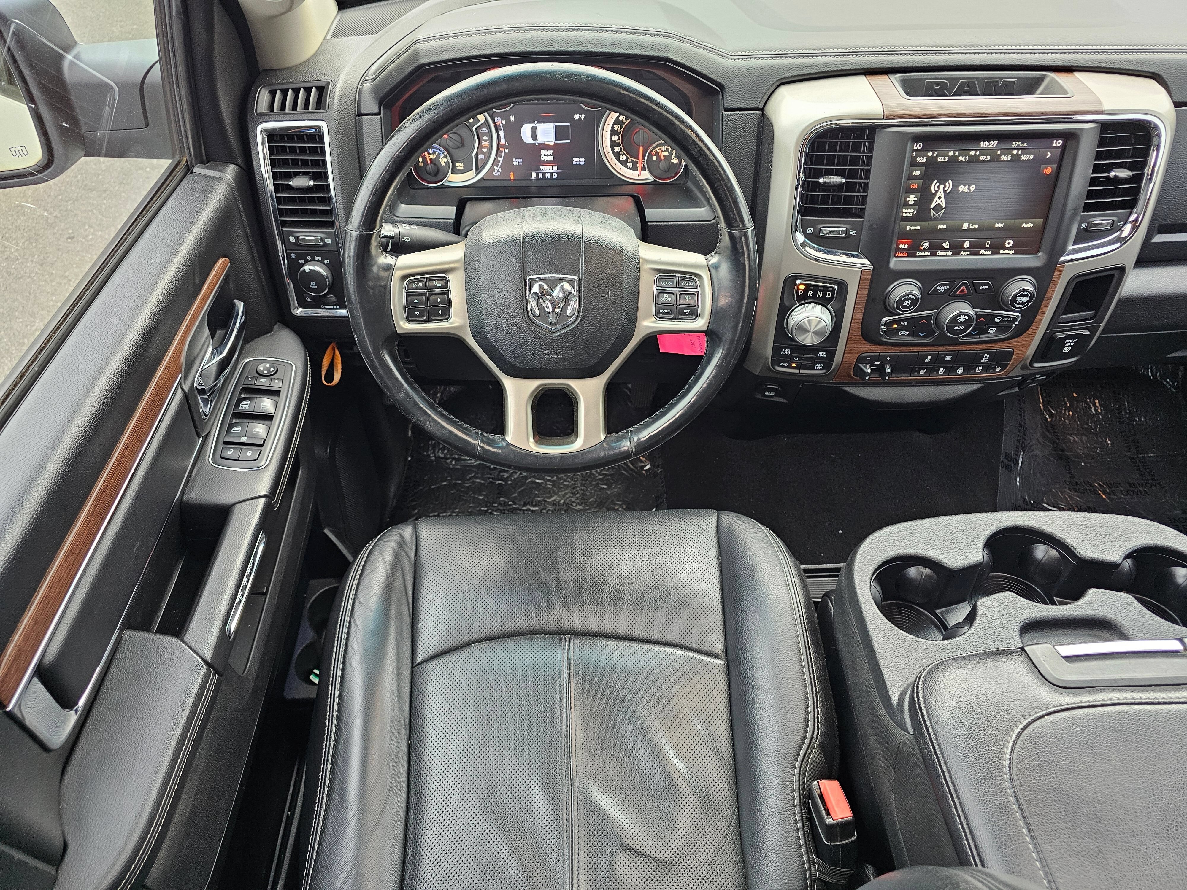 Used 2018 RAM 1500 Laramie AWD/4WD image 15