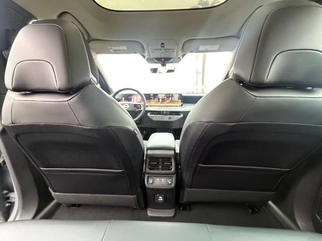 New 2026 Nissan Leaf Platinum+ w/ Cargo Package (Platinum+) image 12
