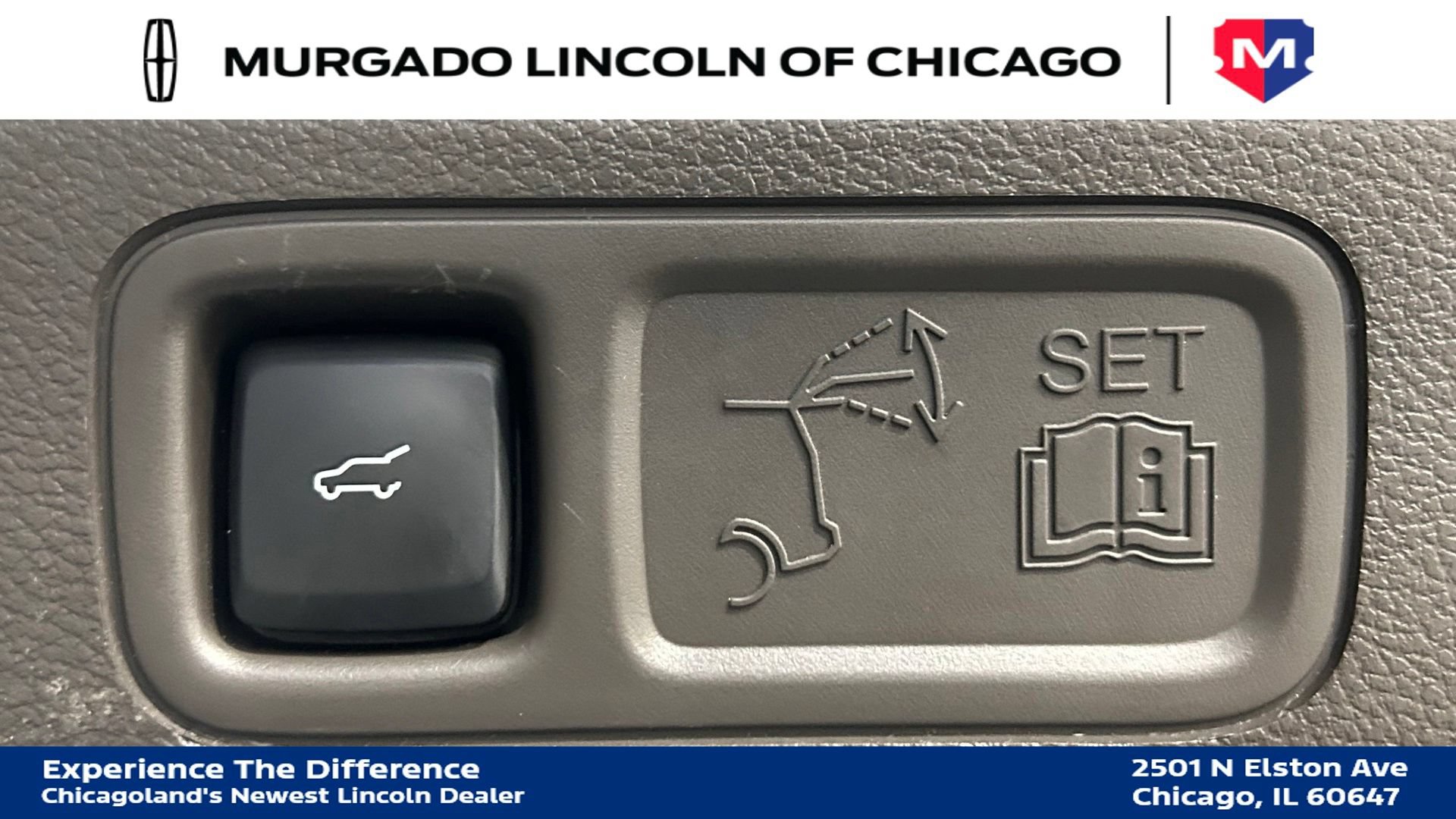 Certified 2024 Lincoln Navigator Reserve AWD/4WD image 27