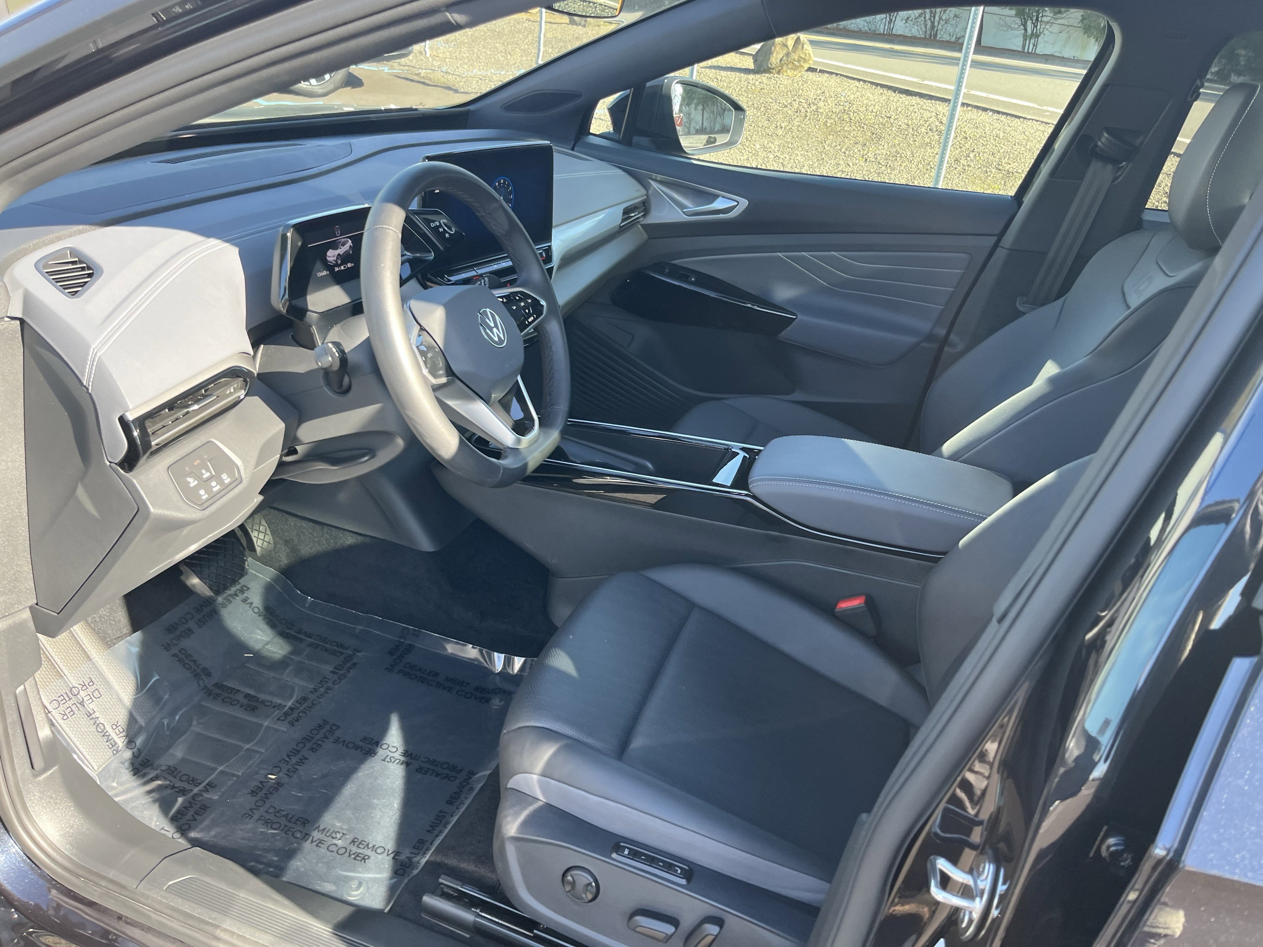 Used 2023 Volkswagen ID.4 Pro S image 9