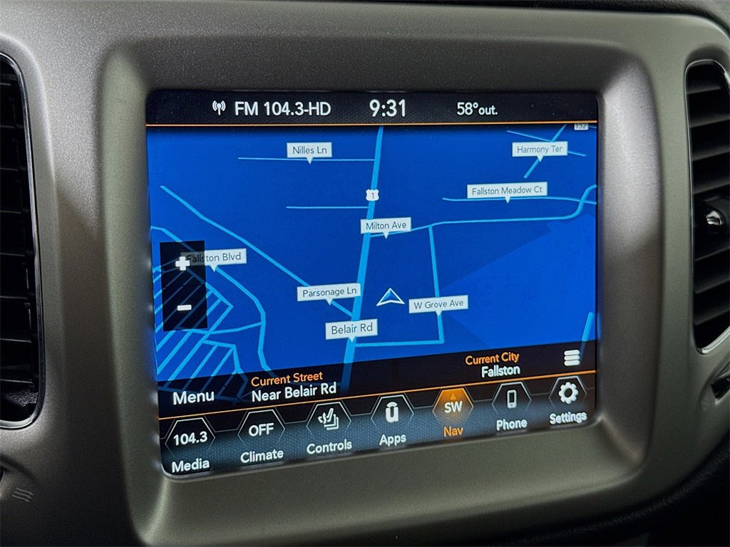 Used 2020 Jeep Compass Latitude w/ Popular Equipment Group image 5