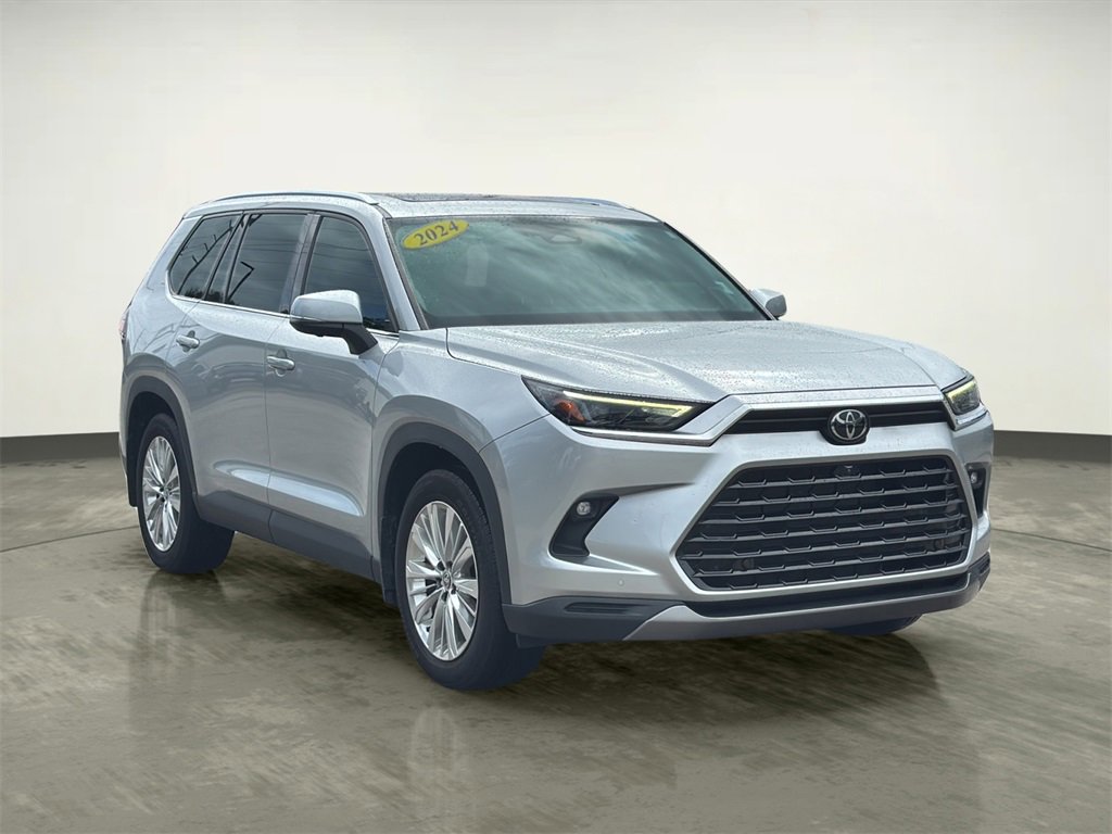 Used 2024 Toyota Grand Highlander XLE image 11