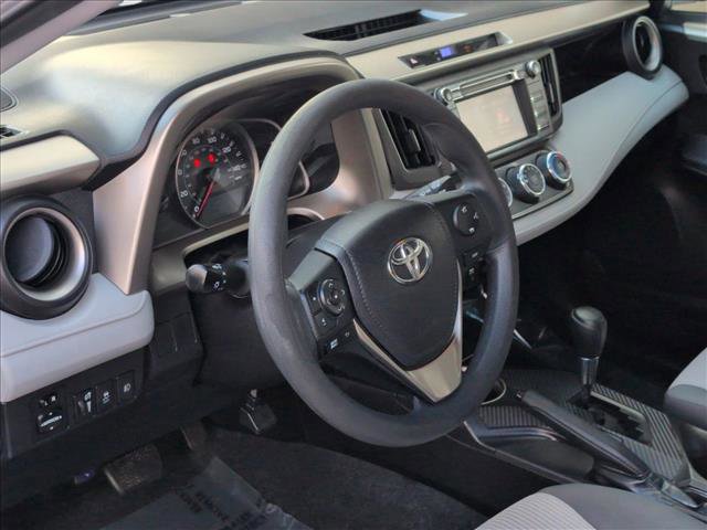 Used 2014 Toyota RAV4 LE image 10