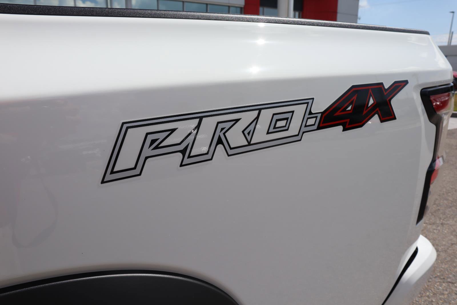 New 2026 Nissan Frontier SV image 6